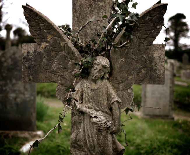 Angel Gravestone, St Willow  Cornwall, Photo Credit, Elizabeth Harper